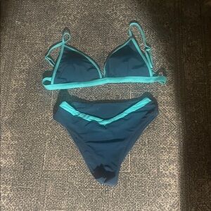 Chic Teal Bikini Set